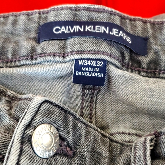 34×32 Calvin Klein denim jeans. - Picture 2 of 4